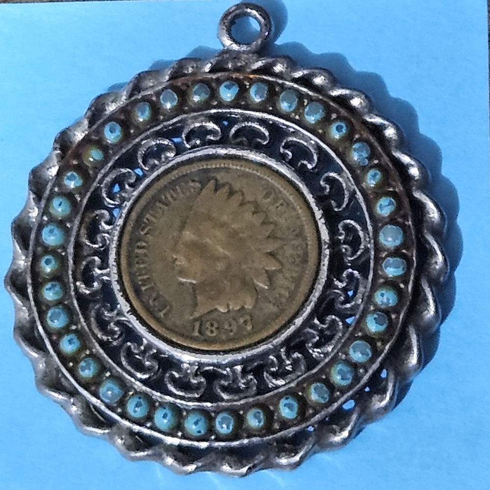 Vintage 1897 Indian Head Penny Coin Pendant in Used Condition